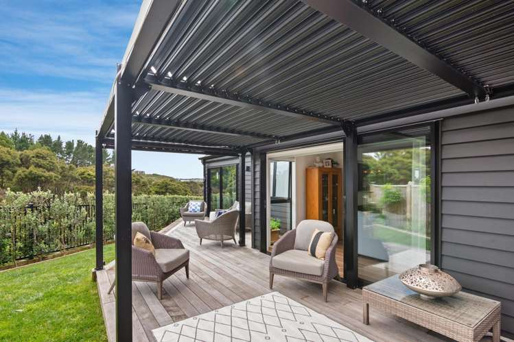 9 Koiora Lane Long Bay_4