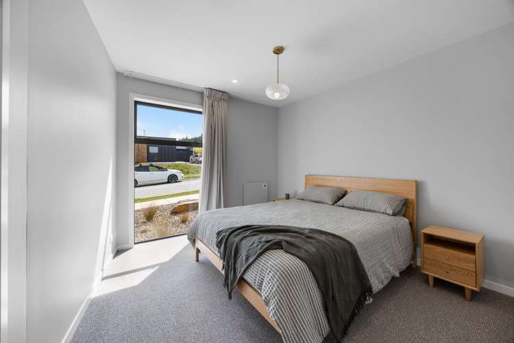 4 Dry Fly Avenue Wanaka_13