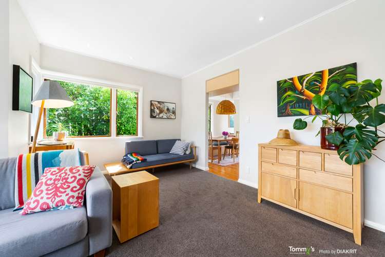 27 Beacon Hill Road Strathmore Park_7