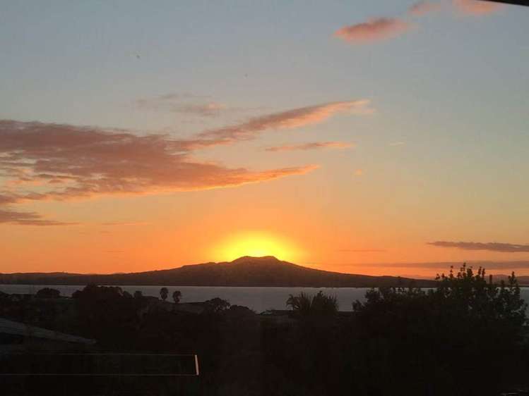 2/11A Parr Terrace Castor Bay_24