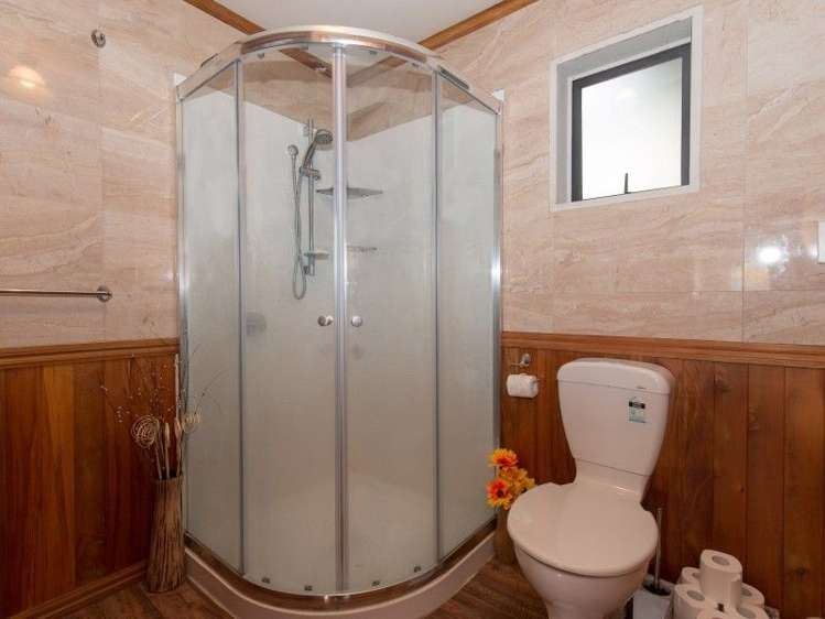 7 Bernard Road Albert Town_9