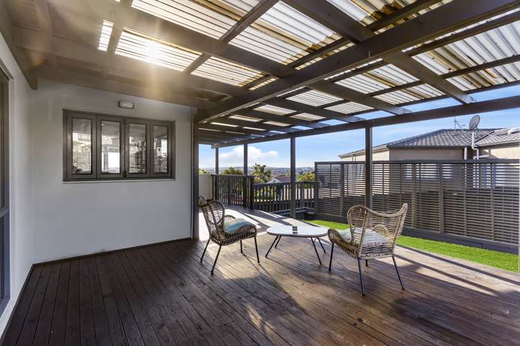 13 Arrowsmith Drive Clover Park_19