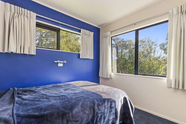 16 Hoani Place Kuratau_13