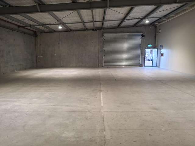 10B/2181 East Coast Road Silverdale_1