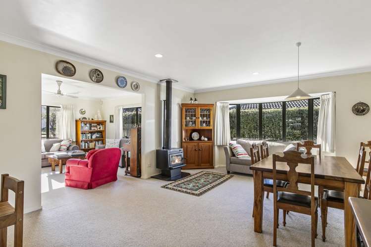 9 Valleyside Way Pukekohe_5