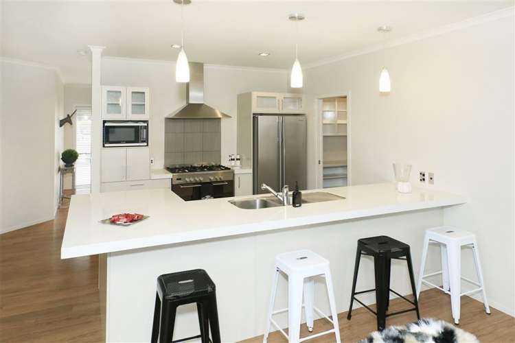 118 Huntington Drive Huntington_5