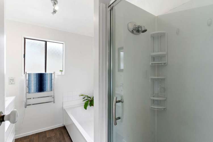 9 Sispara Place Beach Haven_17