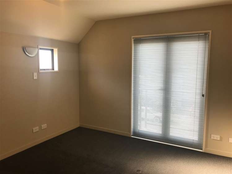 8/28 Southampton Street Sydenham_7