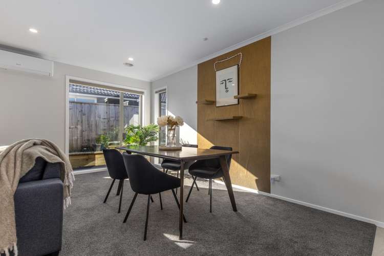 20 Rotorua Grove Aotea_6