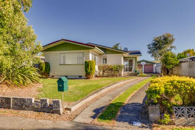 4 Bedrooms with a double garage in Milson