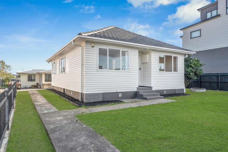 313 Great South Road_0