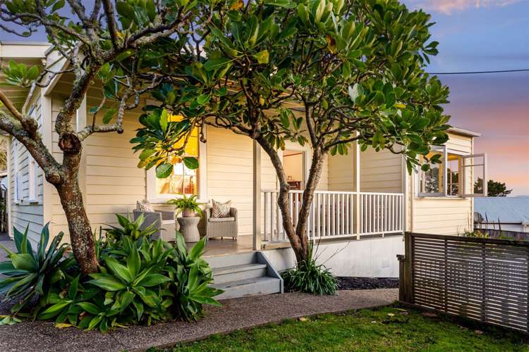 6 Marae Road Greenhithe_9