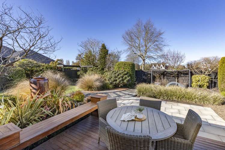 49b Regency Crescent Redwood_30