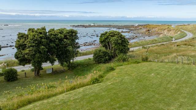 1061 Mataikona Road Mataikona_4