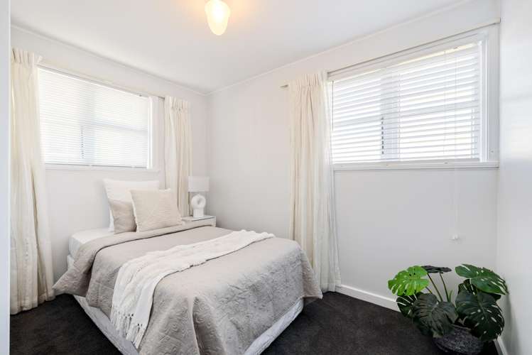 41 Parnwell Street Burwood_12