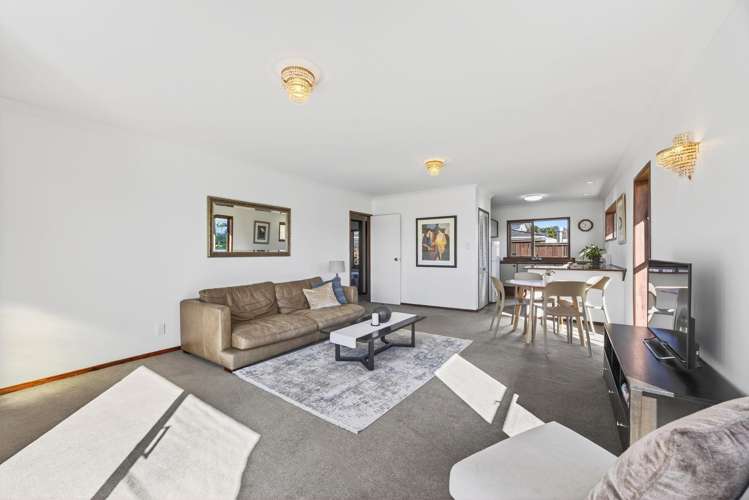 1/15 Serrita Avenue Sunnyhills_8