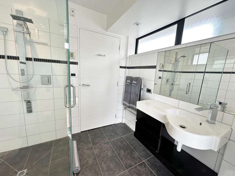 1/1 Wakefield Av Sumner_15