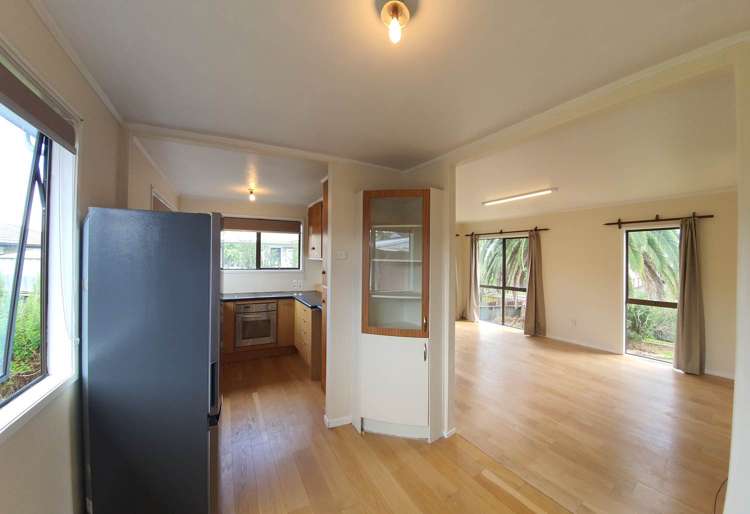 24 Sidey Avenue Clover Park_6