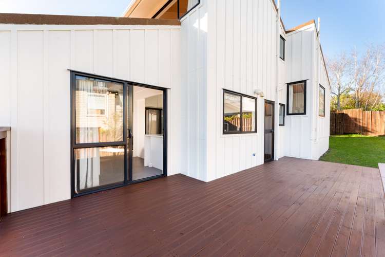 37 Lyttelton Avenue Forrest Hill_18