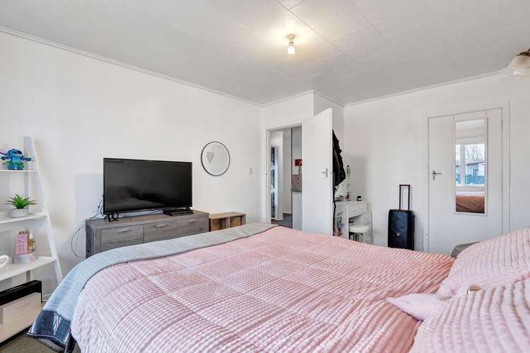 15 Grey Street Normanby_9