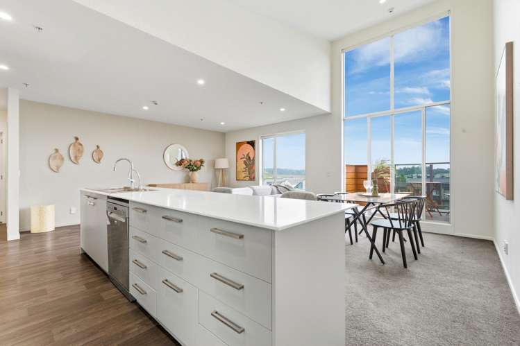 305D/160 Hobsonville Point Road_2