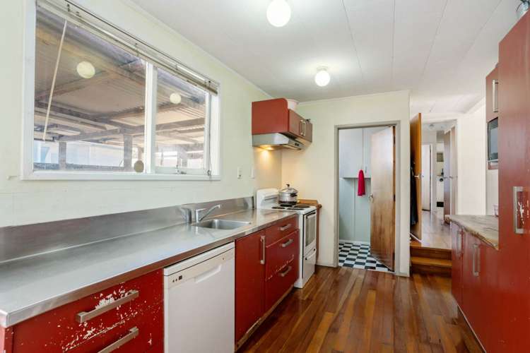 3 Swallow Drive Manurewa_6