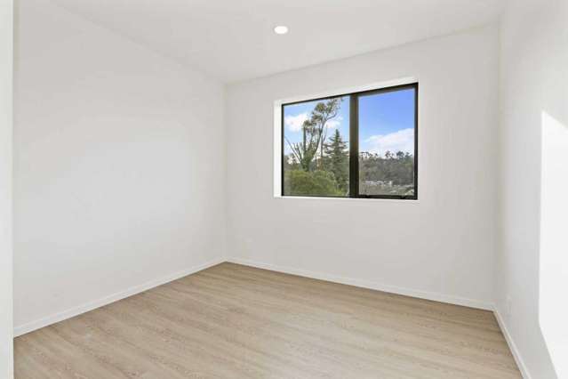 9/2 Blanc Road Silverdale_3