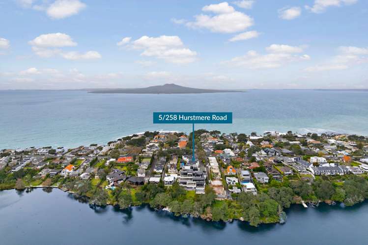 5/258 Hurstmere Road Takapuna_32