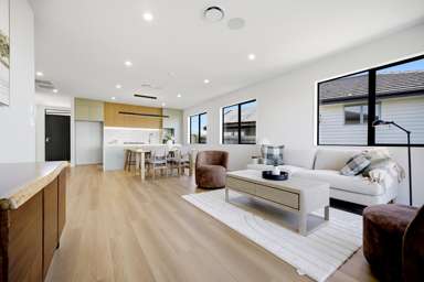 8 THOMASON CRESCENT_4
