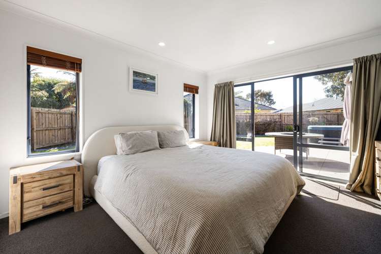 9 Christy Brown Place Leamington_13