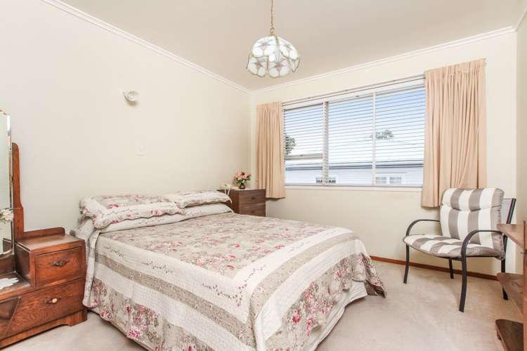 2/7 Willerton Avenue New Lynn_6