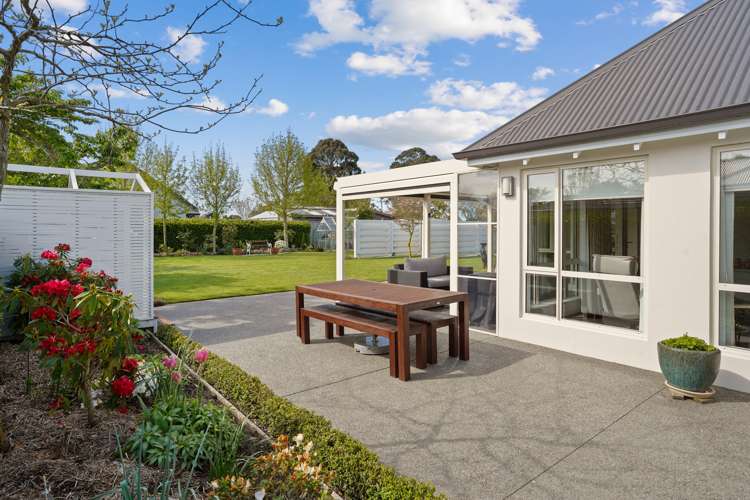 4 Barnsley Crescent West Melton_7