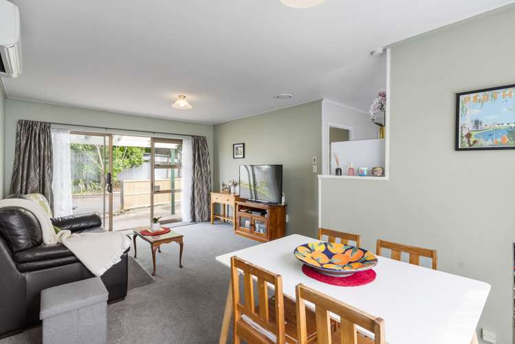 1/36 Trentham Road Papakura_8