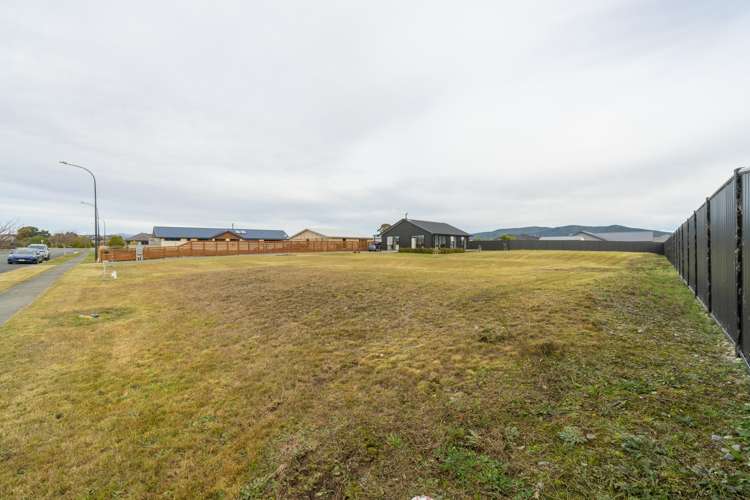 21 Takitimu Avenue Te Anau_6