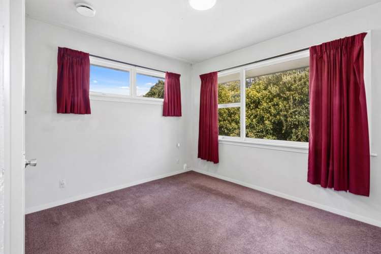 4 Carisbrooke Street Aranui_7