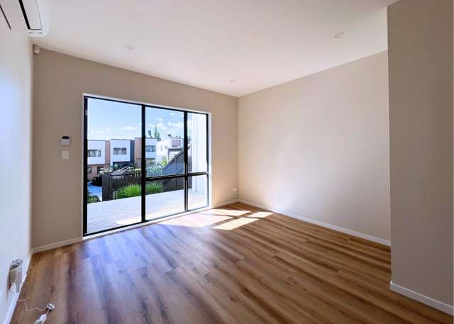 42 Don Oliver Lane Glen Eden_2