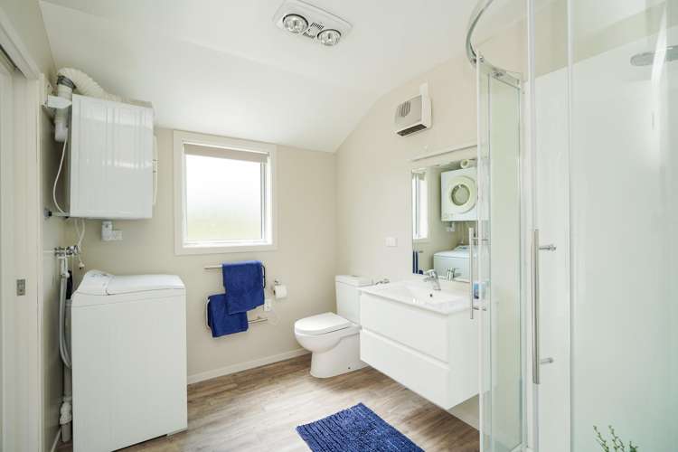 9 Evelyn Street Riverton_12