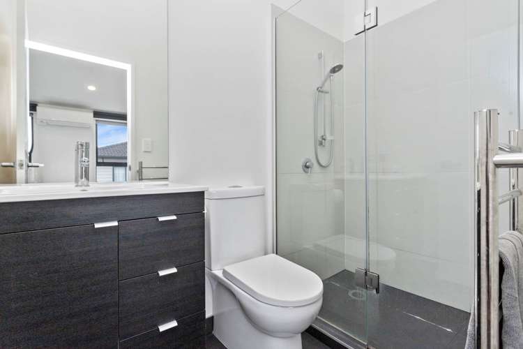 280a Whitney Street Blockhouse Bay_13