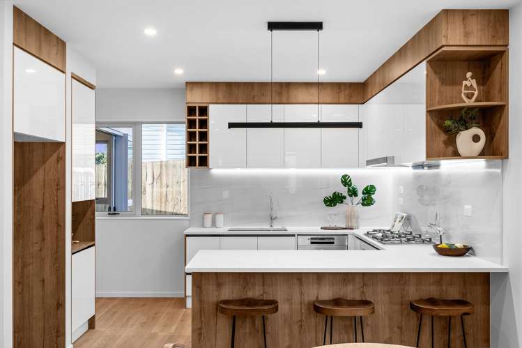 232-234 Whitney Street Blockhouse Bay_12