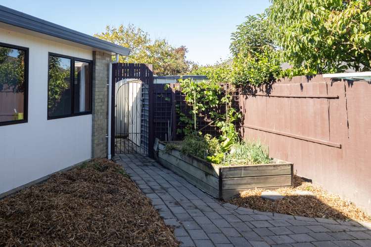 165 Middle Road Allenton_22