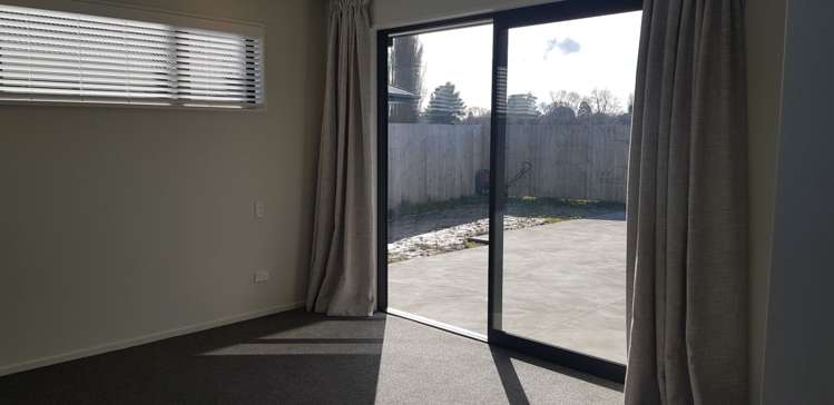 23 Mcquillan Avenue Woodend_10