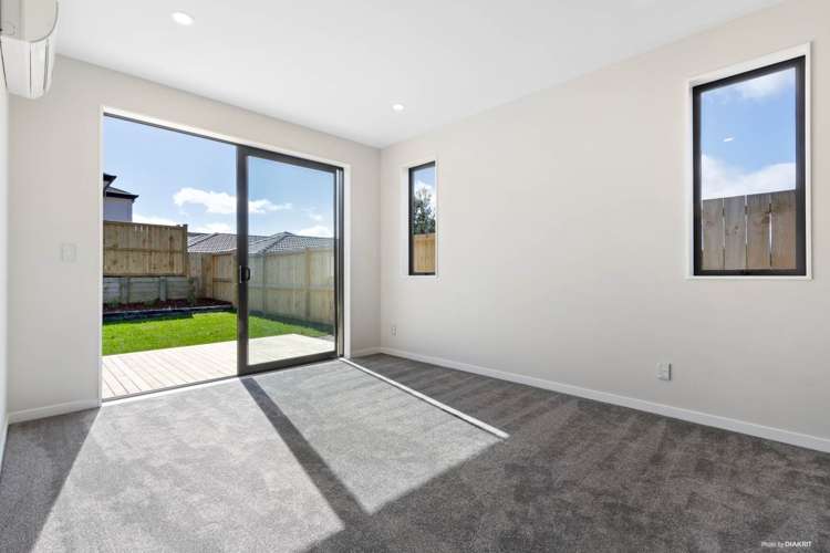 22 Tararua Street Massey_9