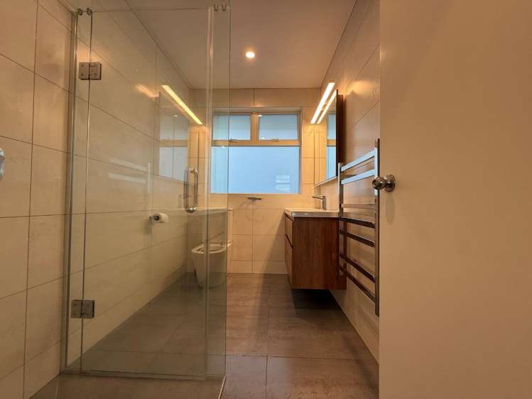 1 Hoskins Avenue Hillsborough_10
