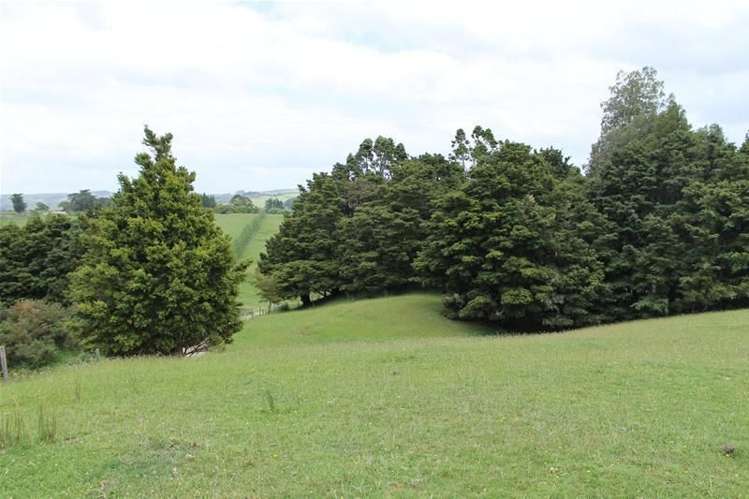 243c Mountain Road Maungaturoto_22