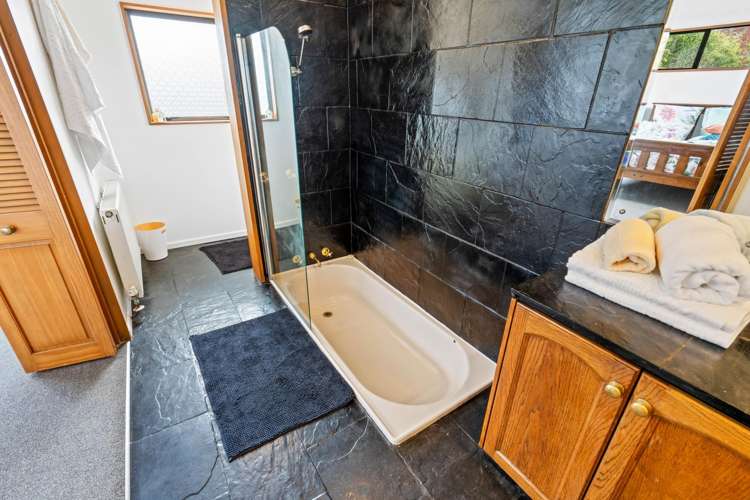 24 Gorman Street Macandrew Bay_24