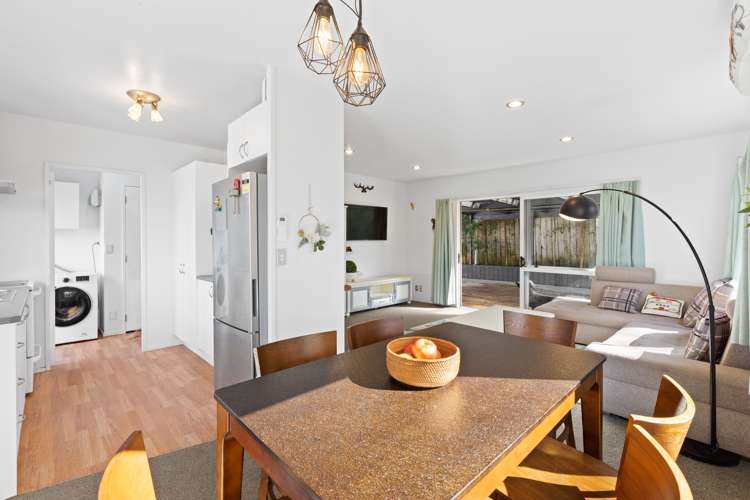 2a Rata Road Stanmore Bay_7