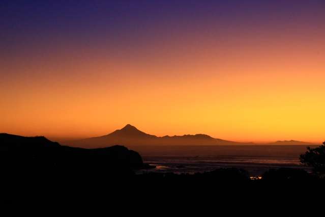 12 Takarei Terrace Mokau_2