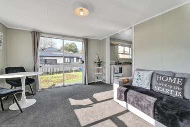 114 Hamlet Street_3
