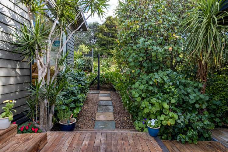 385 Sea View Road Onetangi_34