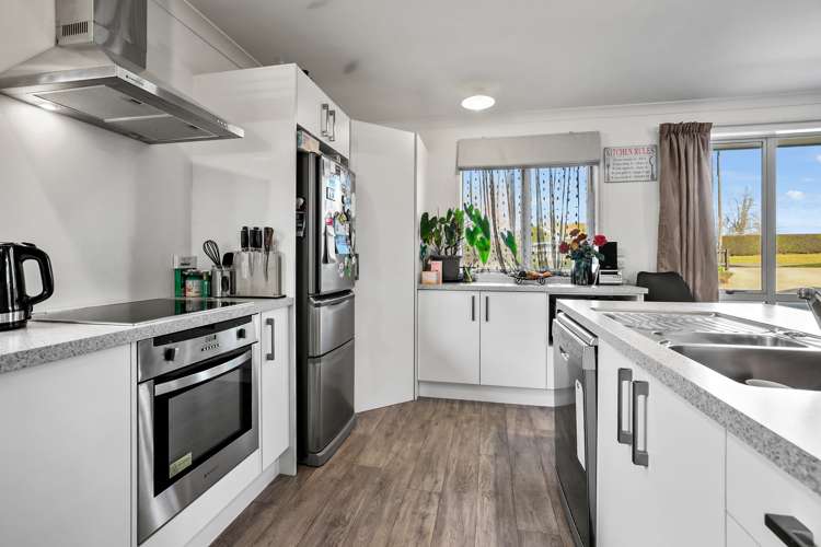 1 Acacia Avenue Kihikihi_5